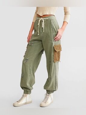 NWOT POL Clothing Tie Waistband Crochet Pocket Cargo Soft Joggers- Shadow Green